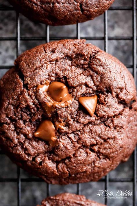 Best Fudgy Chocolate Brownie Cookies - Cafe Delites Chocolate Chip Cookies With Oil, Cafe Delights, Crispy Chocolate Chip Cookies, Chocolate Brownie Cookies, Hazelnut Chocolate, Cake Mug, Double Chocolate Chip Cookies, Brownie Cookies, Easy Cookie Recipes