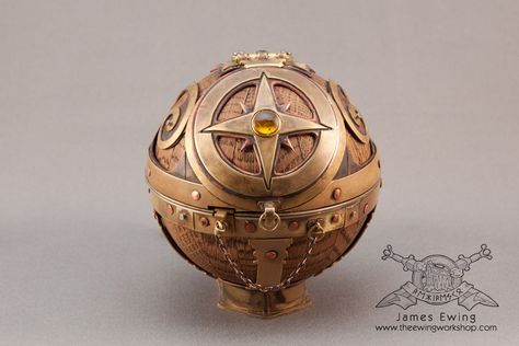 The Radhost Complector Steampunk Artifacts, Planes Of Existence, Steampunk Kunst, Steampunk Gadgets, 귀여운 음식 그림, Steampunk Crafts, Other World, Fantasy Props, Steampunk Costume