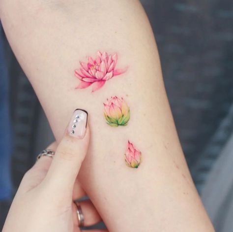 Lotus Bird Tattoo, Colour Lotus Flower Tattoo, Coloured Lotus Tattoo, Lotus And Water Tattoo, Lotus Flower Tattoo Pink, Lotus Tattoo Watercolor, Colour Lotus Tattoo, Watercolor Lotus Flower Tattoo, Colored Lotus Flower Tattoo