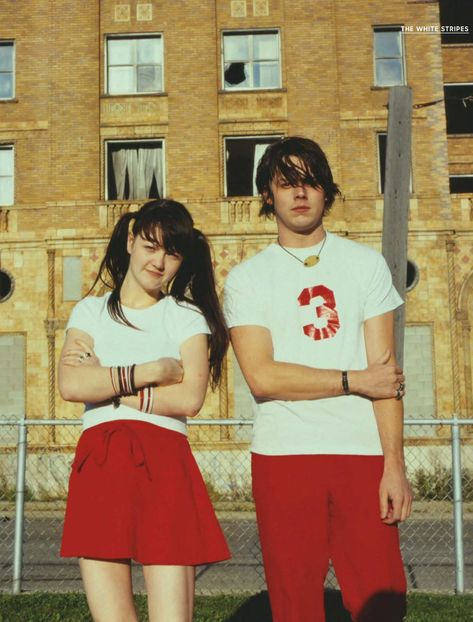 The White Stripes Aesthetic, The White Stripes Poster, The White Stripes Band, White Stripes Band, Press Shots, Meg White, Band Photography, The White Stripes, Jack White