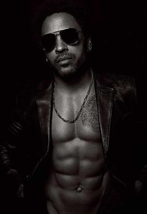 Brad Pitt Style, Music Rules, Lenny Kravitz, Dream Guy, Brad Pitt, Record Producer, Good Looking Men, American Singers, Hard Rock