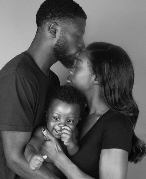 Black Family Aesthetic Faceless, Family Life Aesthetic Black, Black Family Asethic, Dream Life Aesthetic Family Black, Interracial Family Goals Aesthetic, African Love, Blended Family, Dream Family, Black Photography