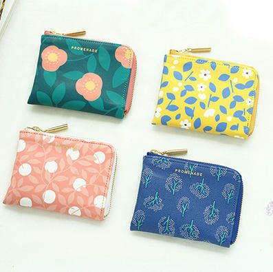 Pola Manik, Textile Bag, Fabric Stamping, Card Pouch, Cute Wallets, Mini Pouch, Elegant Cards, Card Case Wallet, Colorful Bags