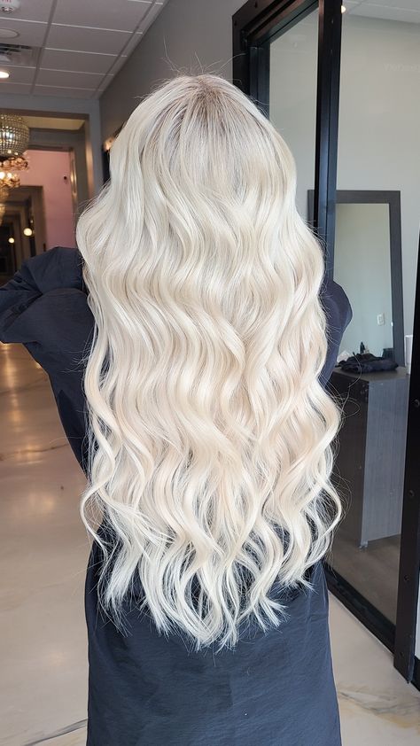 Platinum Blonde with Extensions Full Highlight Platinum Blonde, Bleach Blonde Hair Platinum, Blonde With Extensions, Very Light Blonde Hair, Bright Dimensional Blonde, Hair Color Platinum Blonde, Long Platinum Blonde Hair, Blonde Hair Platinum, Platinum Hair Extensions