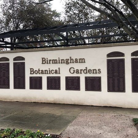 Birmingham Botanical Gardens - 2019 All You Need to Know BEFORE You Go (with Photos) - TripAdvisor Birmingham Botanical Gardens, Alabama Travel, Mountain Park, Picnic Spot, Birmingham England, Outdoor Flowers, Birmingham Alabama, Romantic Places, Life Plan