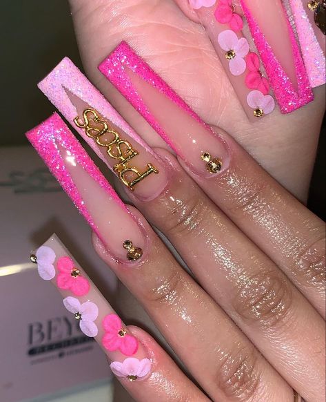 Birthday Nail Set Purple, Dark Pink Birthday Nails, Hot Pink Birthday Nails Acrylic, Pink Acrylic Nails Birthday Set, Pink Zodiac Nails, Pink Sagittarius Nails, Sweet Sixteen Nails Pink, Pink Nails Birthday Set, Pink Pisces Birthday Nails