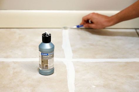 How To Make your Grout Look New for $10 - Lowe’s Grout Refresh in a bunch of different colors It’s a dye, but goes on like paint. Grout Refresh Before And After, Mapei Grout Refresh, Grout Refresh, Grout Renew, Mapei Grout, Diy Grout, Grout Repair, Grout Paint, Grout Pen