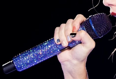 Taylor Swift Eras Tour Microphones, Eras Tour Microphones, Sparkly Microphone, Taylor Swift Microphone, Taylor Outfits, Dream Music, Taylor Swift Eras Tour, Taylor Swift The Eras Tour, Taylor Swift Eras