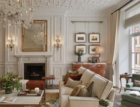 Living Room English Drawing Room, Beige Sofa Living Room, English Drawing, Classical Living Room, Sitting Room Interior Design, Colonial Interior Design, Sophie Paterson Interiors, Sophie Paterson, San Myshuno