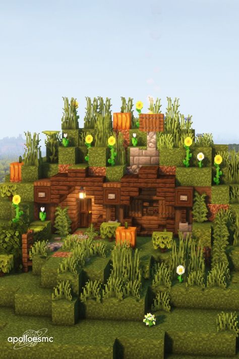 Minecraft House In Hill Ideas, Minecraft Burrow House, Minecraft House Built Into Hill, Overgrown Cottage Minecraft, Minecraft Hill Farm, House In Hill Minecraft, Survival World Ideas Minecraft, Hill House Minecraft, Minecraft Hill House