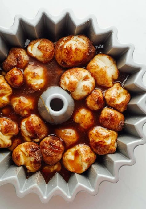 Caramel Sourdough Monkey Bread • Heartbeet Kitchen Sourdough Monkey Bread, Heartbeet Kitchen, Easy Caramel Sauce, Sourdough English Muffins, Using Sourdough Starter, Recipe Using Sourdough Starter, Breakfast Sides Dishes, Easy Caramel, Best Pans