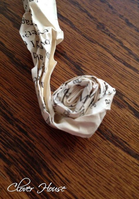 How to Make Paper Roses | Hometalk How To Make Flowers From Book Pages, Book Page Heart, Writer Ideas, Make Paper Roses, Book Page Roses, Paper Roses Diy, Book Page Flowers, Old Book Crafts, Paper Carving