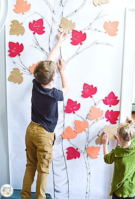 Thanksgiving Thankful Tree Craft, Thankfulness Tree Craft, Classroom Thankful Tree, Gratitude Tree Craft, Thanksgiving Tree Ideas Thankful For, Gratitude Tree Ideas, Gratitude Tree For Kids, Thankful Tree Ideas, Thanksgiving Tree Craft