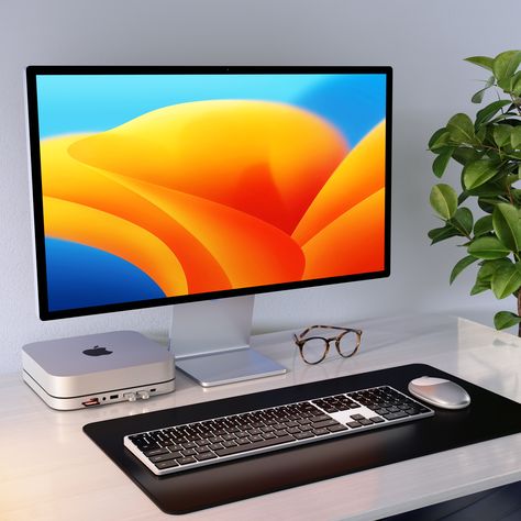 No M2 Mac mini setup is complete without Satechi accessories⚡️ Explore USB-C hubs, keyboards, and more that will take your Mac to the next level #macmini #deskgoals #deskinspiration Mac Gaming Setup, Mac Pc Setup, Mac Mini Desk Setup Aesthetic, Mini Pc Setup, Mac Mini Desk Setup, Mini Workspace, Mac Mini Setup, Mac Mini M2, Mac Desk