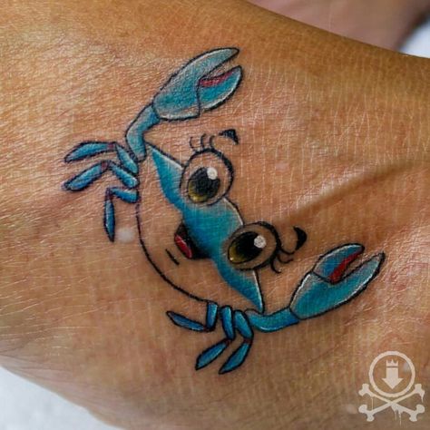 Cute Crab Tattoo For Women, Cartoon Crab Tattoo, Cancerian Crab Tattoo For Women, Cute Crab Tattoo, Crab Tattoo For Women, Obx Tattoos, Cancerian Tattoo For Women, Ocean Cartoon, Lobster Tattoo