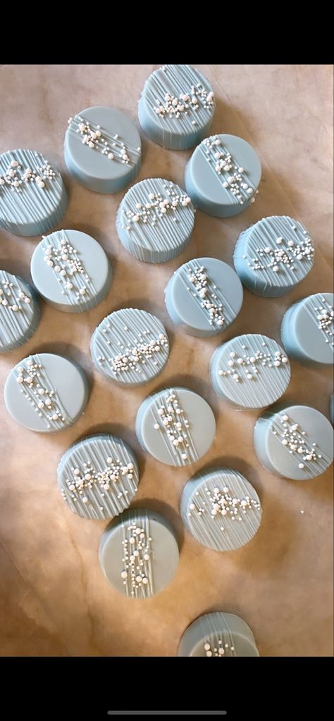 Chocolate Covered Oreos Baby Shower Boy, Dusty Blue Desserts, Baby Blue Dessert Table, Something Blue Dessert Table, Light Blue Desserts, Dusty Blue Cake Pops, Baby Shower Cake Pops Boy, Blue Desserts For Baby Shower Boys, Baby Shower Sweets Table Boy