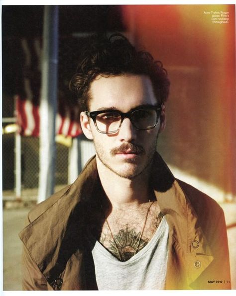 Glasses Tattoo, Men's Glasses, Hipster Girls, Inked Magazine, Hipster Man, Charming Man, Hipster Mens Fashion, Moustaches, Sharp Dressed Man