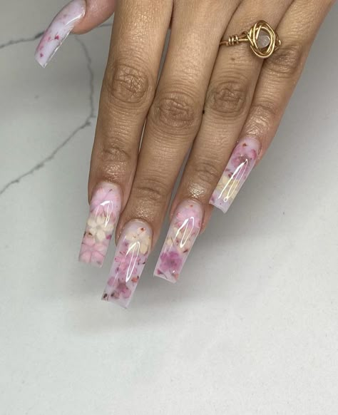 Pink Milk Bath Nails, Floral Acrylic Nail Designs, Glam Acrylic Nails, Dried Flower Nails, Milk Bath Nails, Milky Nails, Glamour Nails, Work Nails, Dope Nail Designs