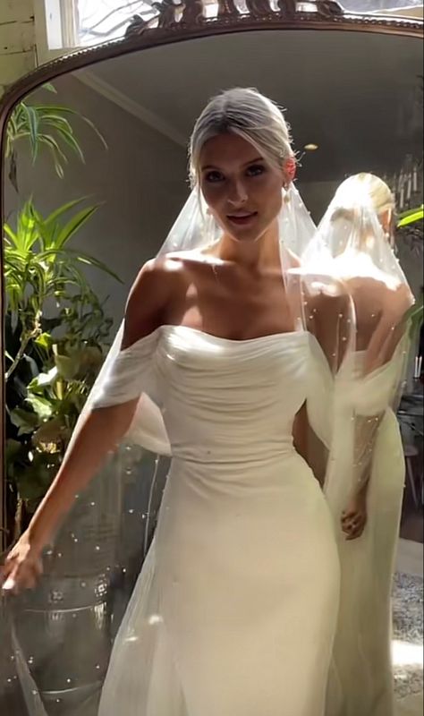 Unique Form Fitting Wedding Dresses, Wedding Dress Chic Classy, Danceable Wedding Dress, Timeless And Elegant Wedding Dress, Wedding Dress With Drape Sleeves, Off Shoulder Wedding Dress Veil, Elegant Wedding Dress Gloves, Wedding Dress Aesthetic Simple, Brontë Sarah Seven