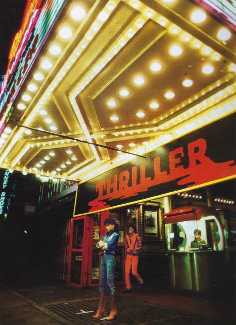 Music Festival Aesthetic, Michael Jackson Poster, Los Angeles Aesthetic, Michael Jackson Thriller, 80s Horror, Retro Diner, 80s Vibes, King Of Pop, Music Images