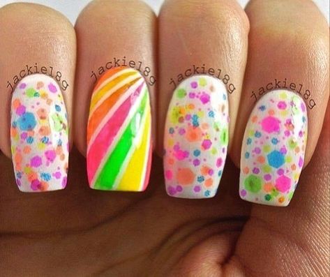 Bright Nails Neon, Neon Glitter Nails, School Nail Art, Wedding Nail Polish, Neon Nail Art, Neon Glitter, Sassy Nails, Dot Nail Art, Colorful Nail Art