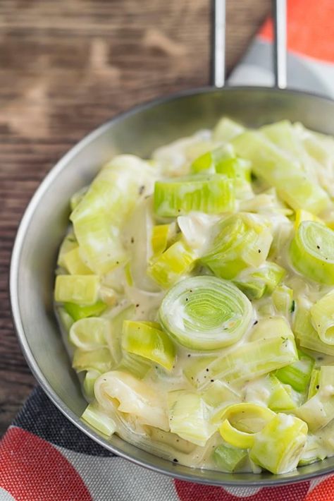 Leeks Side Dish, Leek Recipes Side Dishes, Leeks Recipe, Leek Recipes, Creamed Leeks, Easy Cream, Best Side Dishes, Vegetable Sides, Veggie Sides