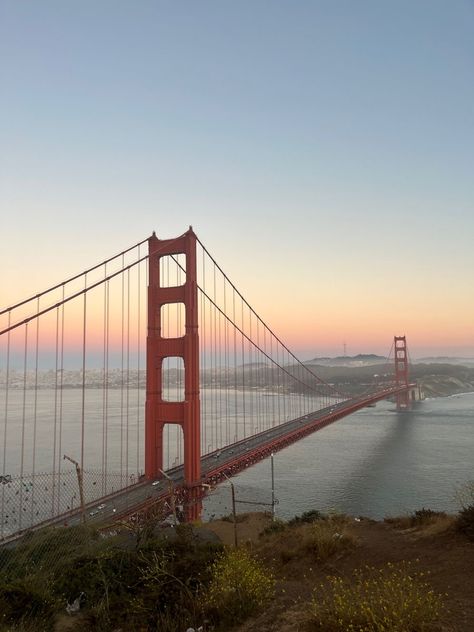 golden gate in san fran #cali #goldengate #sf #sanfrancisco Golden Bridge San Francisco Photography, Golden Bridge San Francisco, San Francisco Aesthetic, Widget Iphone, San Francisco Girls, San Francisco Photography, Golden Bridge, San Francisco Golden Gate Bridge, Sunset Vibes