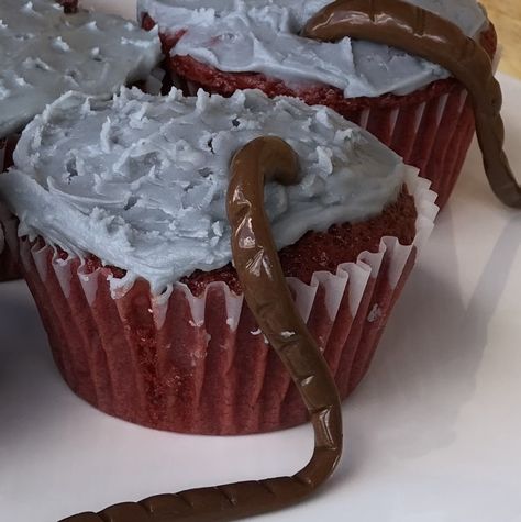 Hershey Cocoa, Black Food Coloring, Tootsie Roll, Cupcake Tins, Black Food, Cream Cheese Icing, Red Food Coloring, Distilled White Vinegar, Dessert Ingredients