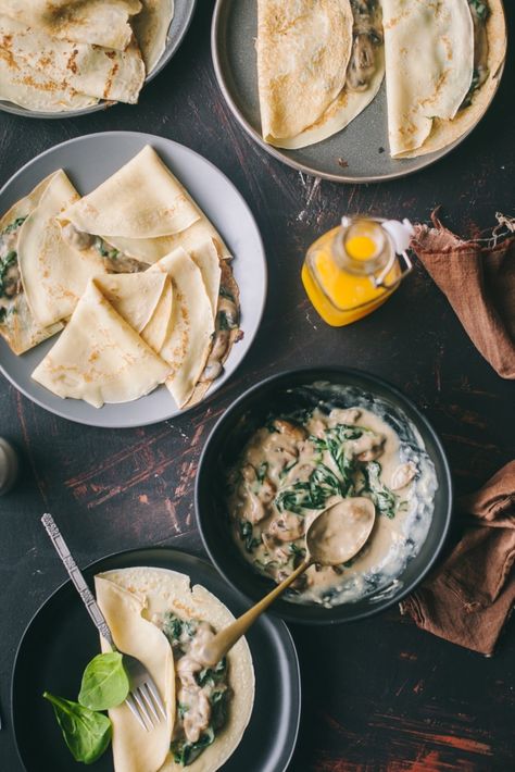 Mushroom And Spinach Crepes - EASY BREAKFAST - Playful Cooking Spinach Crepes, Savory Crepe, Crepe Recipe Savory, Crepes Filling, Breakfast Crepes, Chicken Recipes Boneless, Savory Crepes, Monte Cristo, Crepe Recipes