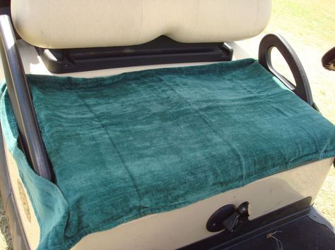 Golf Cart Towel Seat Cover | Home Portable Golf Cart Seat Cover I need a pattern for this cover! Golf Cart Enclosures, Golf Cart Decorations, Diy Golf, Golf Cart Seat Covers, Golf Ball Crafts, Trendy Golf, Golf Cart Seats, Gas Golf Carts, Golf Headcovers