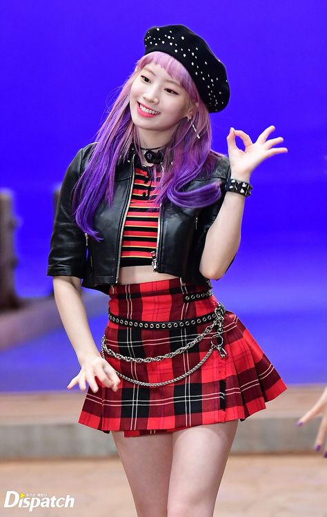 Dispatch 'Yes or Yes' Dahyun #DAHYUN #TWICE Twice Yes Or Yes, Estilo Madison Beer, Yes Or Yes, Casual Attire For Women, Kim Dahyun, Art Outfits, Stage Outfit, Themed Outfits, Kpop Idols