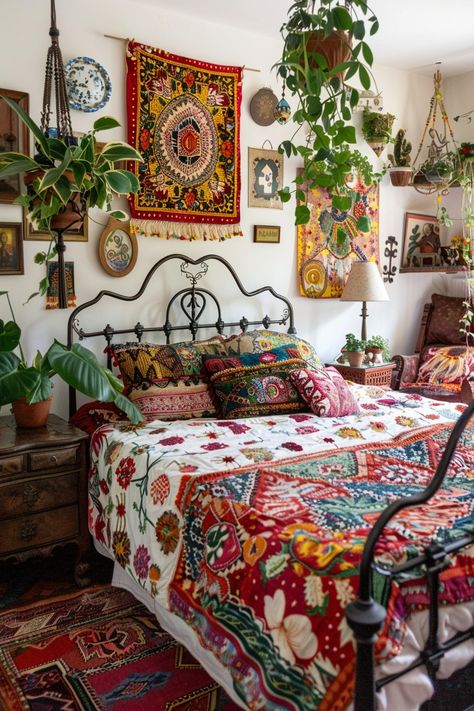 29 creative Cozy Boho Style Bedroom Ideas For Your Eyes Only Electric Bedroom Decor, Boho Style Bedroom Ideas, Style Bedroom Ideas, Colorful Boho Bedroom, Bedroom Revamp, Boho Bedroom Decor Ideas, Boho Style Bedroom, House Vibes, Brooklyn Apartment