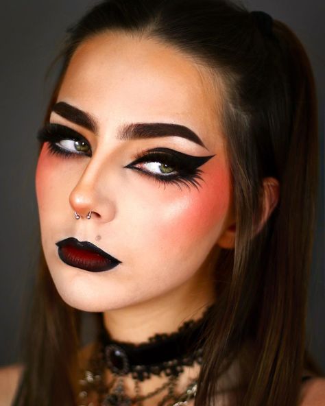 25 Stunning Goth Makeup Ideas: Embrace Your Dark Side Gothic Makeup Ideas, Goth Makeup Ideas, Dark Lipstick Shades, Glossy Red Lipstick, Goth Looks, Goth Inspiration, Goth Makeup Looks, Goth Makeup Tutorial, Black Matte Lipstick