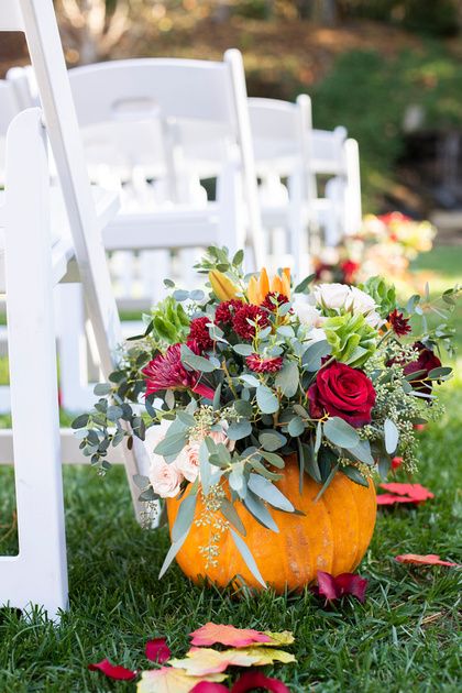 Fall Wedding Ideas With Pumpkins, Fall Decor Wedding Ceremony, Pumpkin Lined Wedding Aisle, Aisle Decorations Wedding Outdoor Fall, Pumpkins Down Wedding Aisle, Fall Lodge Wedding, Pumpkin And Mum Wedding Decor, Fall Outdoor Wedding Decorations, Isle Decorations Wedding Outdoor Fall