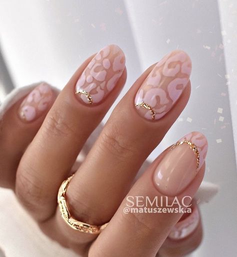 Milky Nails, Minimal Nails, Her Nails, Flower Nail, Nagel Inspo, Flower Nail Art, Cat Kuku, Nails Desing, Neutral Nails