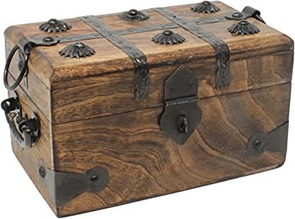 Amazon.com: Deluxe Pirate Treasure Chest Keepsake Wooden Box (Small) : Home & Kitchen Pirate Aesthetics, Old Treasure Chest, Small Treasure Chest, Wooden Treasure Chest, Dragon Hoard, Chest Ideas, Pirate Treasure Chest, Pirate Ships, Reference Board