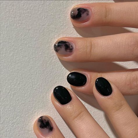 Black Nails Marble, Rock Nails, Nails Marble, Trendy Nail Designs, Mens Nails, Hippie Nails, Minimal Nails, Work Nails, Casual Nails