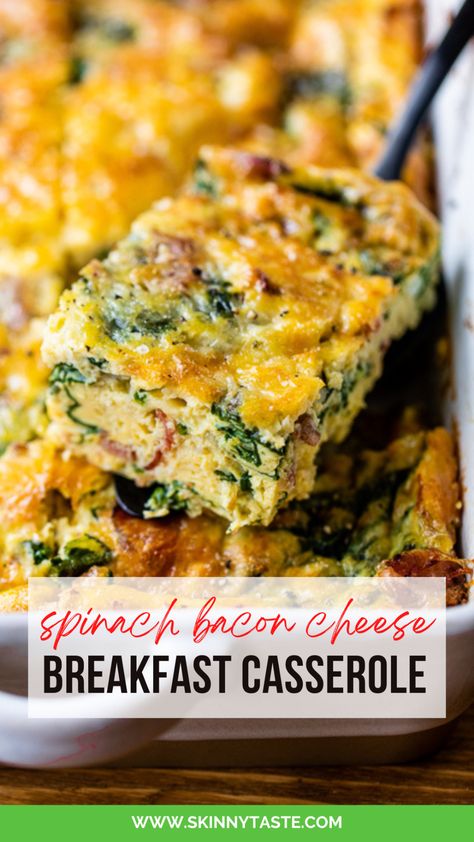 This spinach, bacon, and Gruyère breakfast casserole is a tasty and healthy option for your Christmas morning breakfast spread, and it's perfect for those following the Weight Watchers plan. Made with eggs and packed with flavor, this casserole will be a hit with the whole family. Serve it alongside some fresh fruit for a well-rounded and satisfying breakfast that won't derail your weight loss goals. #breakfastcasserole #healthybreakfast #christmasbreakfastcasserole #eggs #weightwatchers Skinnytaste Breakfast, Spinach Breakfast Casserole, Vegetarian Breakfast Casserole, Spinach Breakfast, Healthy Breakfast Casserole, Breakfast Casserole Bacon, Cheese Breakfast, Broccoli Cheese, Skinny Taste Recipes