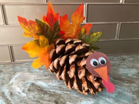 Pinecones are a perfect craft supply you can get from nature. They find their way into numerous holiday craft projects. Take a leisurely walk and collect some to make these cute turkey decorations. This is a guide about making pinecone turkeys. Pinecone Turkeys, Turkey Decorations, Pinecone Turkey, Nursing Home Crafts, Thanksgiving Crafts Decorations, Thanksgiving Toddler, Fun Thanksgiving Crafts, Thanksgiving Turkey Craft, November Crafts