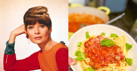 The Audrey Hepburn Recipe That's as Elegant as She Is Pomodoro Recipe, Spaghetti Al Pomodoro, Easy To Make Dinners, Easy Pasta Dishes, Dinners To Make, Pasta Dish, Homemade Sauce, Easy Pasta, Food Reviews