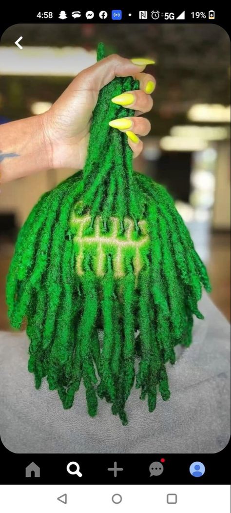 Green Locs, Hairstyle Natural Hair, Dyed Dreads, Green Dreads, Short Dreadlocks Styles, Faux Loc, Biracial Hair, Cute Dreads, Girl Hair Colors