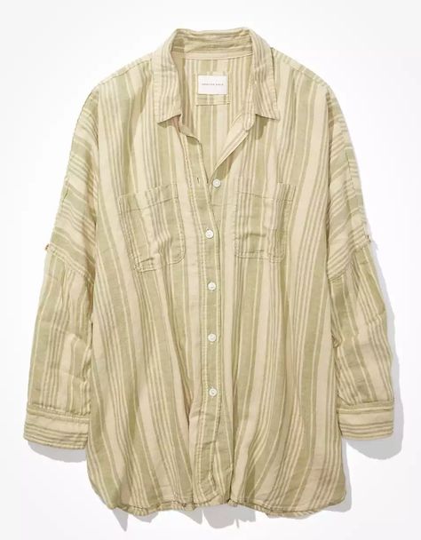 Oversized Button Up, Button Down Outfit, Beach Shirt, Mens Outfitters, Beach Shirts, Women's Shirts, Shirt Outfit, Sleeve Styles, American Eagle Outfitters