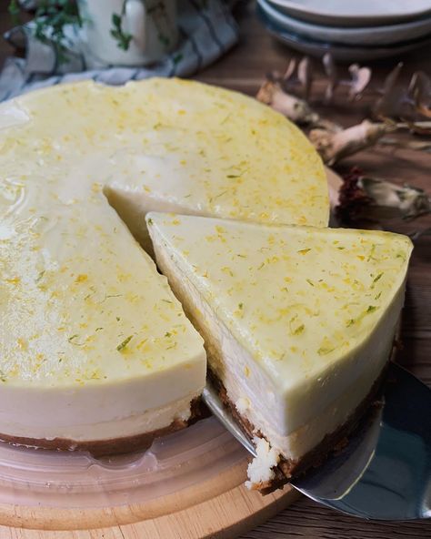 april on Instagram: “Lemon Yuzu and  MSW durian cheesecake for Father’s Day last week. The former was refreshingly good, while the MSW was too sweet for our…” Yuzu Cheesecake, Yuzu Mousse, Yuzu Photography, Yuzu Macarons, Durian Cheesecake, Yuzu Citrus, Cheesecake, Lemon, Dessert