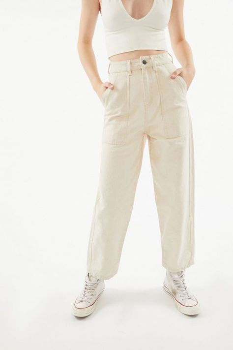 The People Vs. Gigi Canvas High-Waisted Pant | Urban Outfitters Aritzia Clothes, Modern Utility, Pant Women, Aritzia Pants, Trendy Skirts, Utility Pants, Carpenter Pants, Carpenter Jeans, High Rise Pants