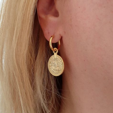 Gold Coin Earrings, Gold Ottoman, Minimal Gold, Drop Hoop Earrings, Design Boards, Coin Design, High Design, Coin Earrings, Classic Earrings