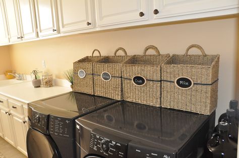 an idea to hide all the the ugly water lines you see behind a washer and dryer Trading Places, Laundry Closet, Utility Room, Closet Ideas, Apartment Ideas, Louis Vuitton Bag Neverfull, Washer And Dryer, Staging, Laundry Room