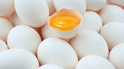 Eat your eggs whole to get your body swole. It doesn't just rhyme, it's also backed by science. Check this out. Egg Allergy Symptoms, Grow Your Eyebrows, National Egg Day, Ground Chia Seeds, Soft Egg, Egg Allergy, National Day Calendar, Food Allergens, Cooked Apples