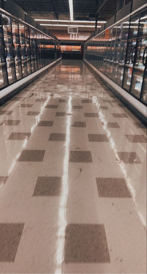 Abandoned Grocery Store, Wallpaper Iphone Photo, Grocery Store Aesthetic, Grocery Store Shopping, Sky Ferreira, Background Pics, Canvas Collage, Moon Aesthetic, Liminal Spaces