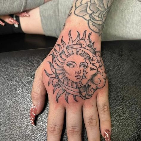 Sun And Moon Tattoo Tattoos Sun And Moon, Chest Tattoo Girl, Sun And Moon Tattoos, Luna Tattoo, Sun And Moon Tattoo, Small Chest Tattoos, Couple Matching Tattoo, Finger Tattoo For Women, Moon Tattoos