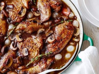 Coq Au Vin Recipe, Ukrainian Food, Ina Garten Recipes, Tasty Chicken, Food Network Canada, Barefoot Contessa, French Dishes, Simple Food, Dinner Party Recipes